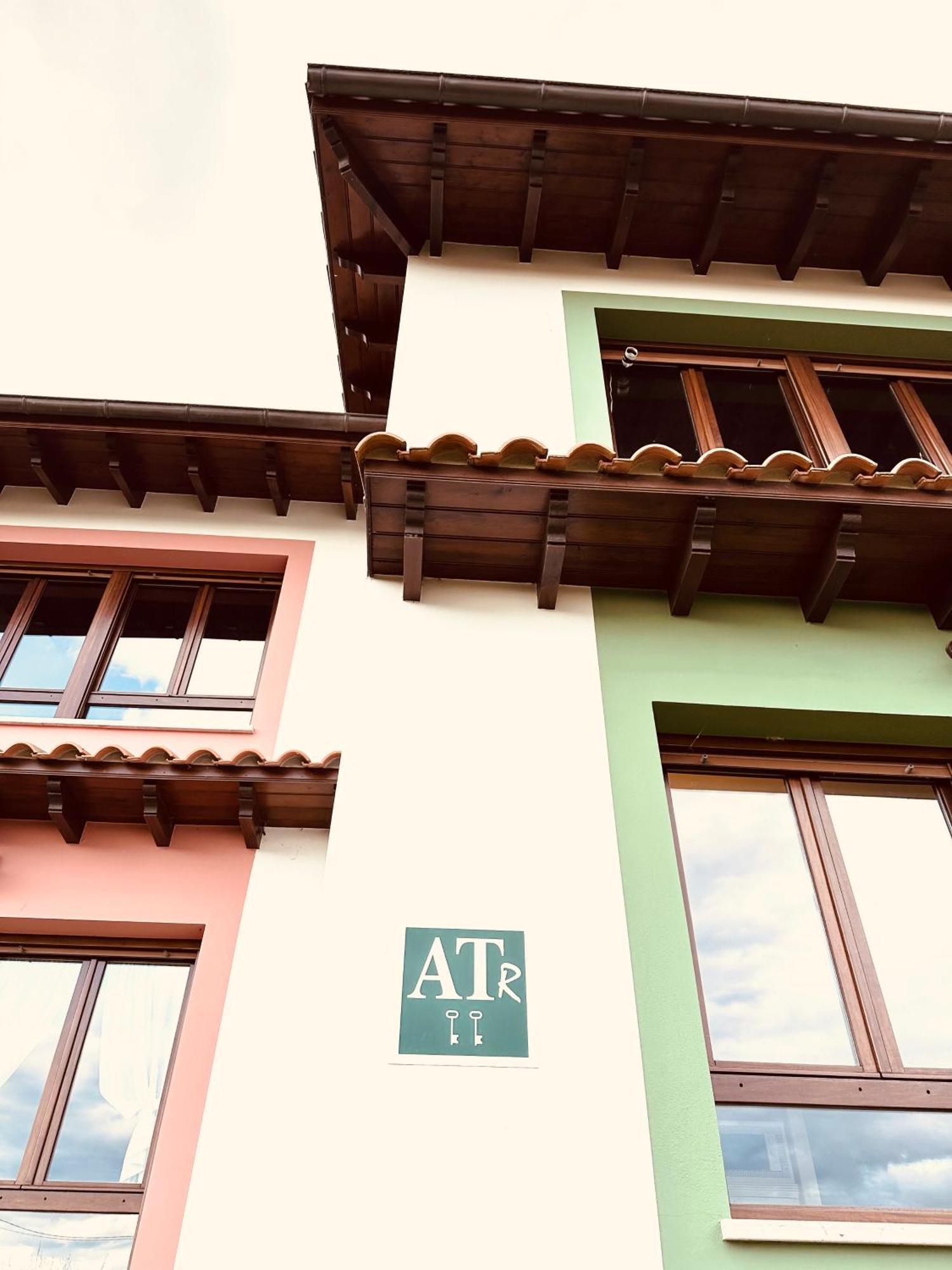 Los Castros Apartamentos Rurales A Llames de Pria Exterior photo